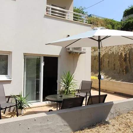 Macadamia With Garage Parking Apartmán *